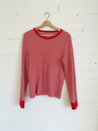 Chandail en tricot gaufré ligné rouge et blanc American Eagle – seconde main
