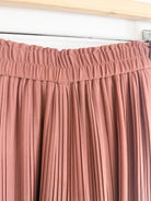 Pantalon ample en crêpe plissé Uniqlo – seconde main