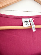 T-shirt court à col carré rose framboise Twik – seconde main – vue 2
